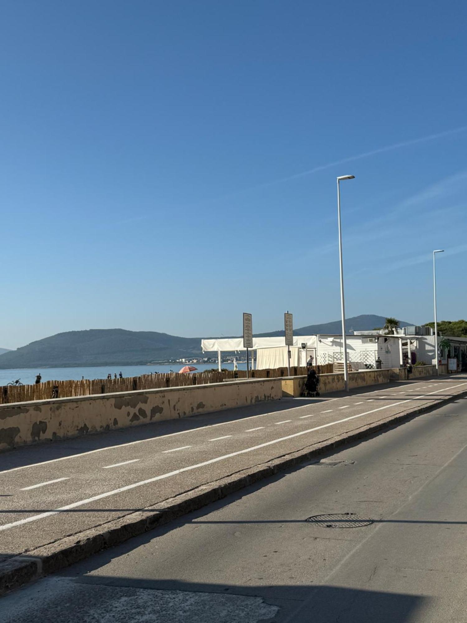 Alghero Sun & Sea - Spiaggia A 50 Metri Bagian luar foto